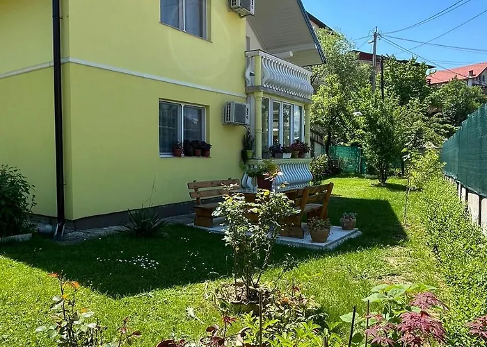 Family Flower House